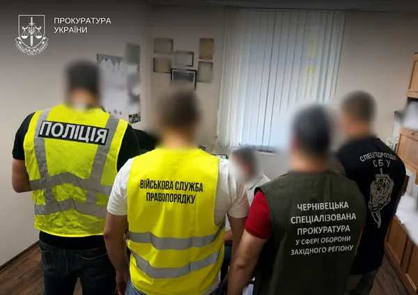Фіктивна мобілізація заради звітності: двом посадовцям ТЦК на Волині оголосили підозру (фото)