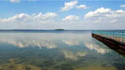 У Світязь можуть потрапити нечистоти: місцеві незаконно підключаються до каналізації