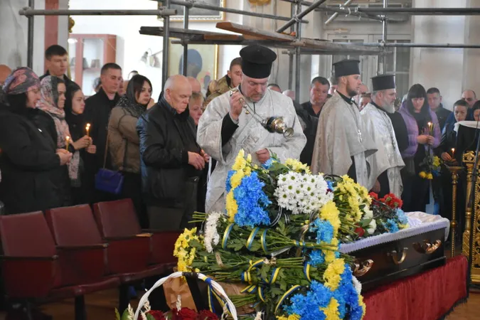 У Луцьку попрощалися з головним сержантом бригади «Хартія» Олександром Ющенком (фото)