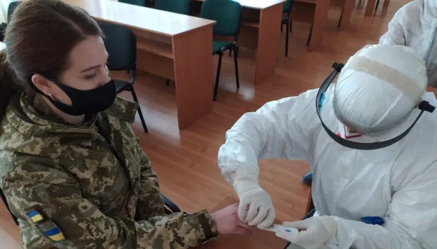 Скільки хворих на коронавірус у ЗСУ