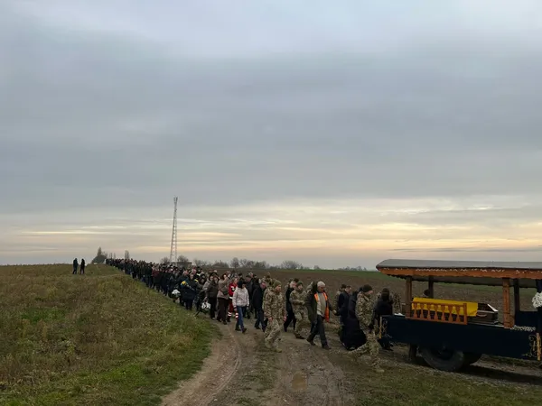 На Волині попрощалися з молодими братами-Героями – Богданом та Валентином Василюками (фото)