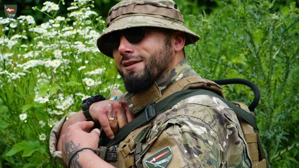 У волинській бригаді служить бойовий медик, на якого в Буковелі накинувся неадекват