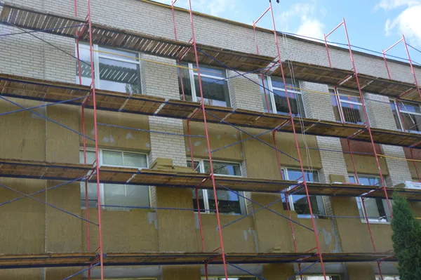 Школу обіцяють утеплити повністю до кінця поточного року
