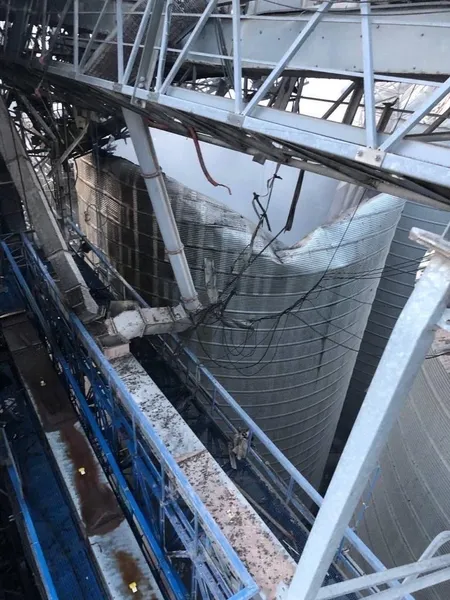 Russia attacked two Black Sea ports at night: grain terminals damaged