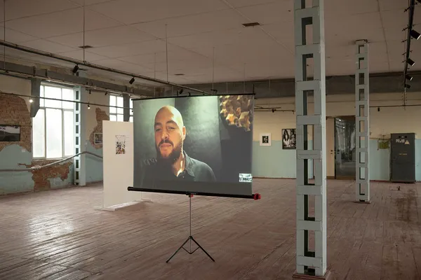 Мистецтво війни: у Луцьку презентували фотовиставку «Візуальна історія Миколаєва» (фото)