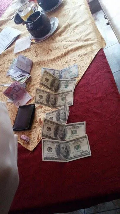 Прикордонника Луцького загону спіймали на хабарі (фото)