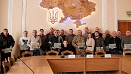 На Волині ветеранам і родинам полеглих захисників вручили сертифікати на житло (фото)