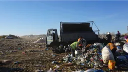 Зелень, чисте повітря та водойма з рибою: як хочуть змінити сміттєвий полігон під Луцьком