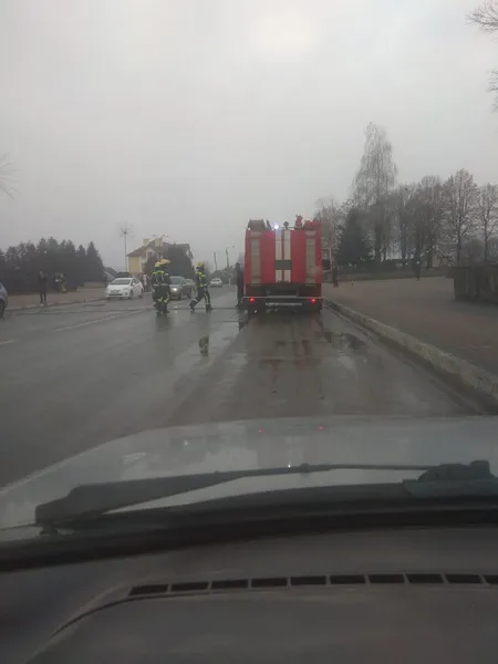 У Нововолинську міськраду «замінували» рюкзаком з брудним одягом (фото)