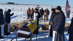 Після понад двох років невідомості у рідному селі на Волині попрощалися з воїном Романом Сидоруком (фото)