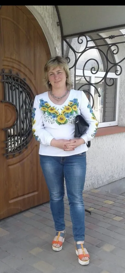 Смак домашнього тепла: як волонтерка з Волині пече солодощі для військових (фото)