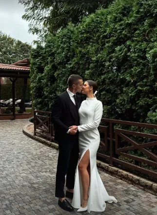 Син відомого луцького шоумена побрався з коханою (фото)