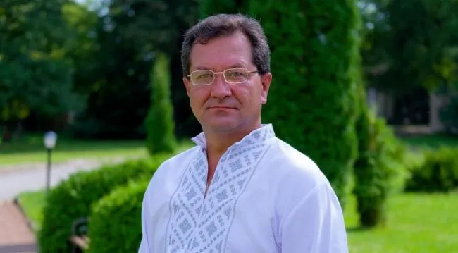 Скандальний мер Острога вигадав собі покарання за російські пісні та побиття жінки