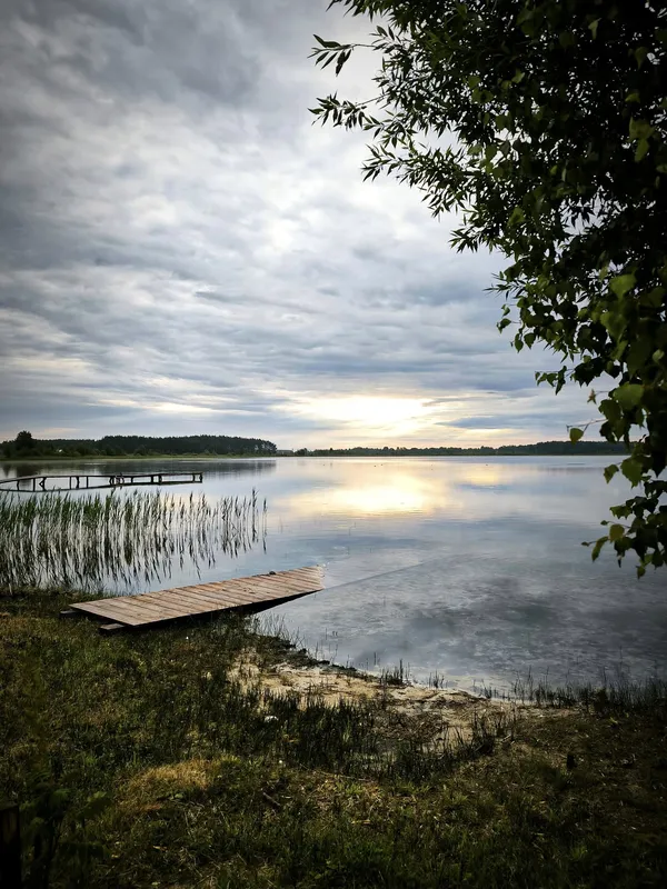 Де на Волині причаїлося мальовниче озеро казкової краси (фото)