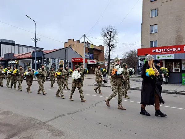 Загинули в один день: волиняни попрощались із Героями Миколою Бобром та Євгенієм Куколою (фото)