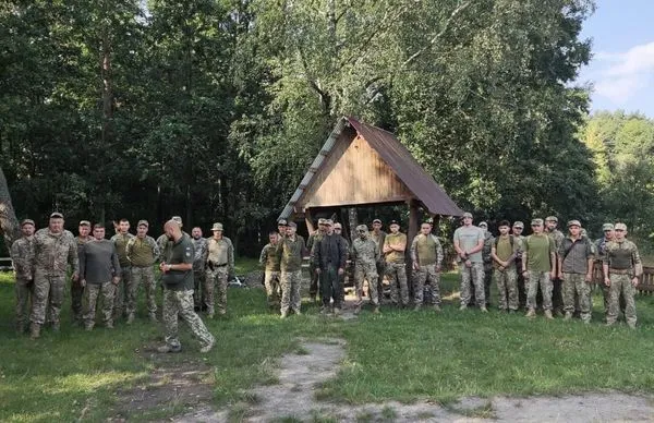 З квадрокоптером і собаками: на Волині розшукують зниклого грибника (фото)