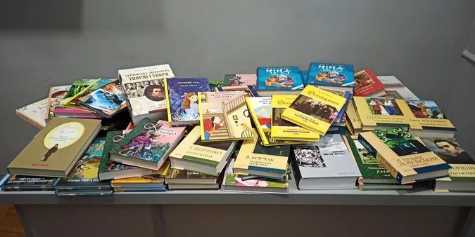 У Луцький СІЗО завезли дитячі книжки (фото)