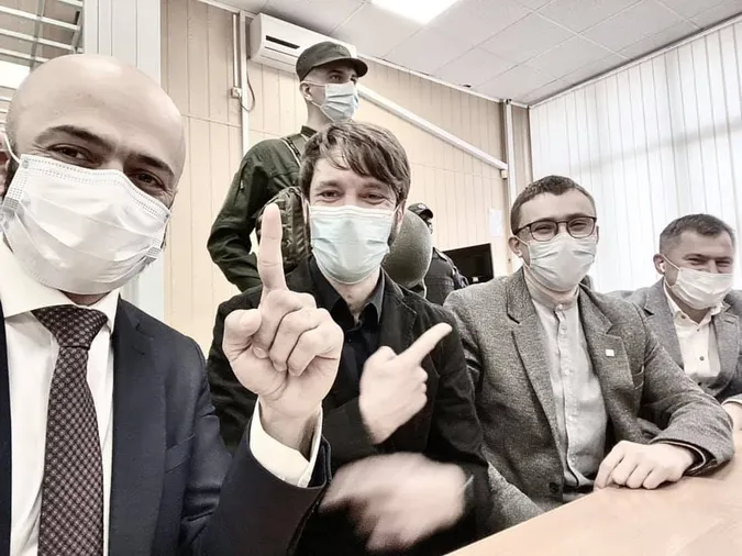 Стерненка і Демчука відпустили під домашній арешт
