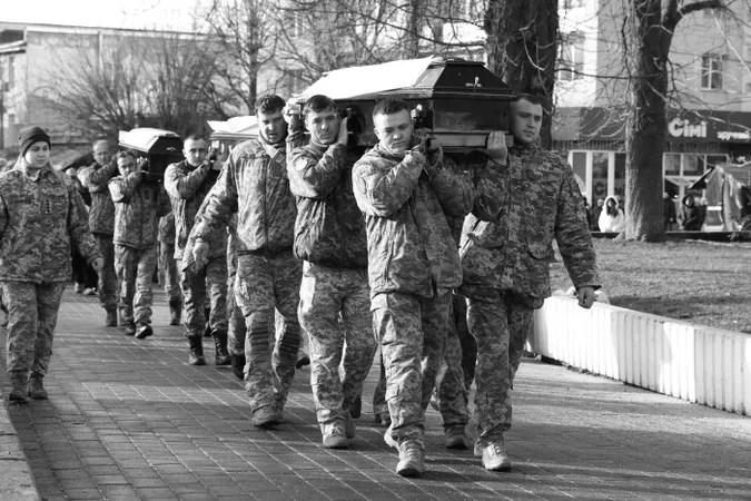 У Луцьку попрощалися з трьома захисниками –  Іваном Маркишем, Артемом Шепляковим та Олегом Піциком (фото)
