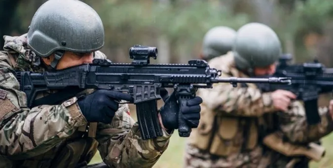 Президент Чехії дозволив ще 14 громадянам воювати у лавах ЗСУ