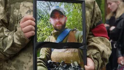 На Волині попрощалися із воїном Дмитром Олівком (фото)