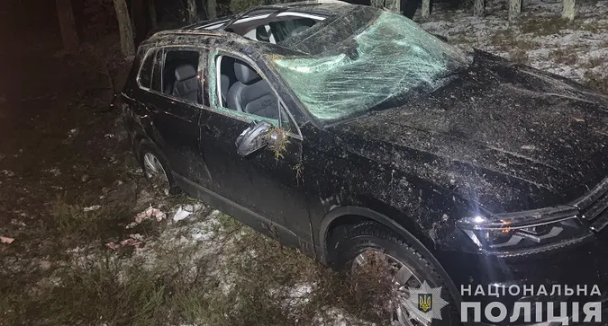 Авто злетіло у кювет: у ДТП на Волині постраждали чотири жінки (фото)