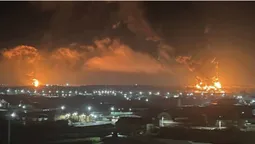 У російському Брянську загорілася нафтобаза (відео)