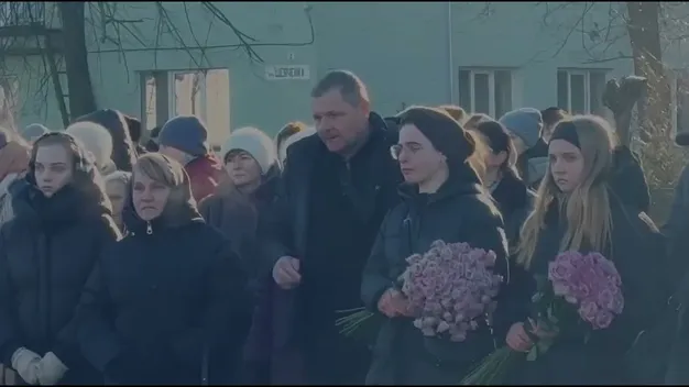 Шацька громада провела в останню путь військового Олександра Сахарука (відео)