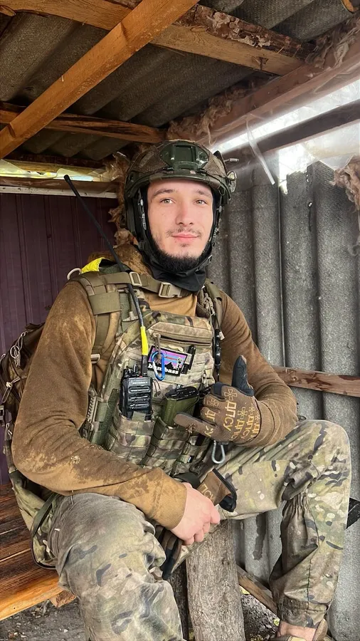 Татуювання стало позивним: 24-річний лучанин «Чіп» піхотинцем пройшов Авдіївку та Мар’їнку і став оператором БпЛА