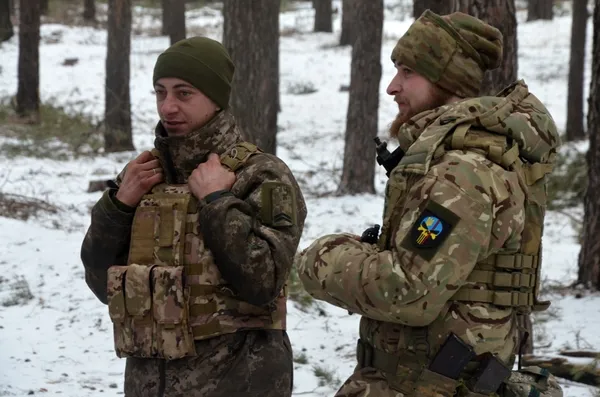 Воїни «князівської» бригади розповіли, як знищили ворожий гелікоптер (фото)