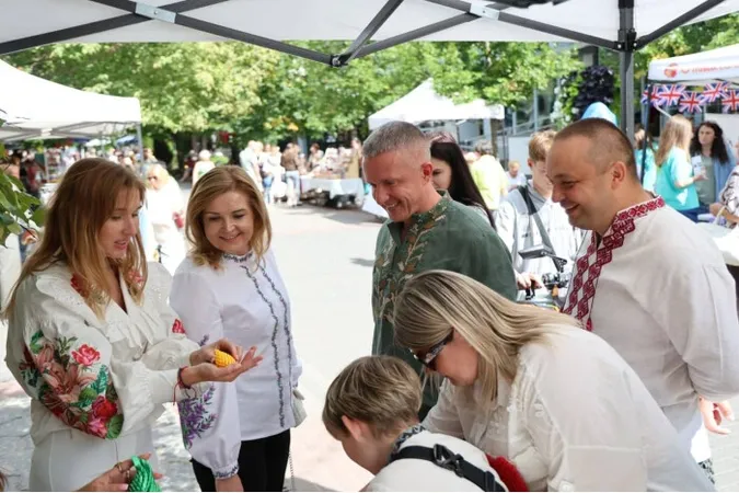 Об’єднав 28 бізнесів з усієї країни: у Луцьку пройшов традиційний ветеранський ярмарок (фото)