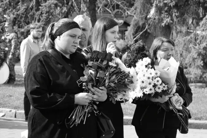 У Луцьку попрощалися із загиблим на Бєлгородщині Сергієм Аксьоновим (фото)