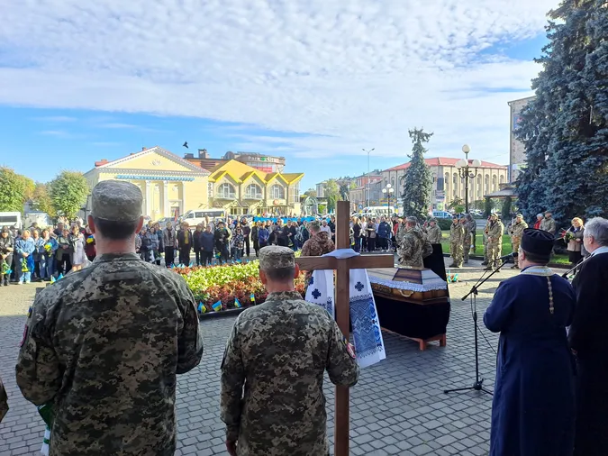 У Ковелі попрощалися із 24-річним воїном Олексієм Жалаєм (фото)