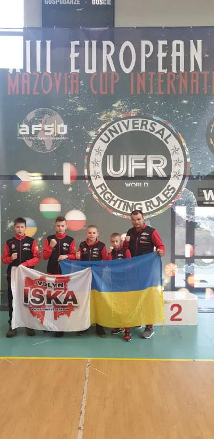 Волиняни взяли призові місця на міжнародних змаганнях з кікбоксингу (фото)