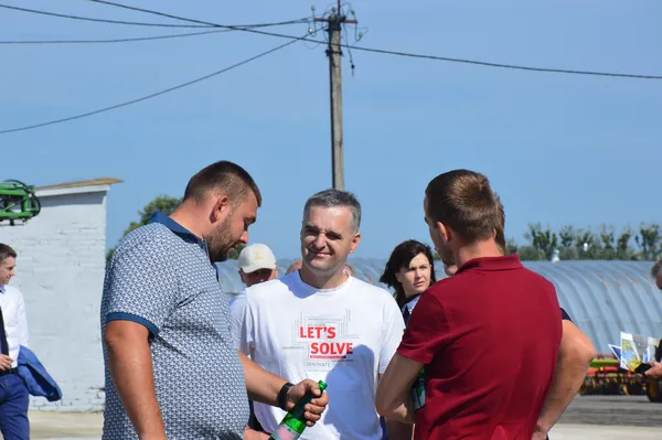 Гості перед початком заходу