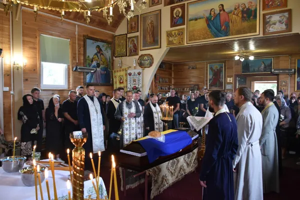 У Луцькому районі попрощалися із захисником Богданом Романчуком (фото)