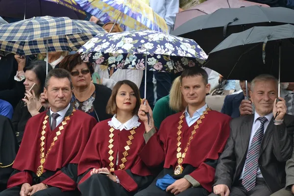 Першокурсників СНУ посвятили у студенти (ФОТОРЕПОРТАЖ)