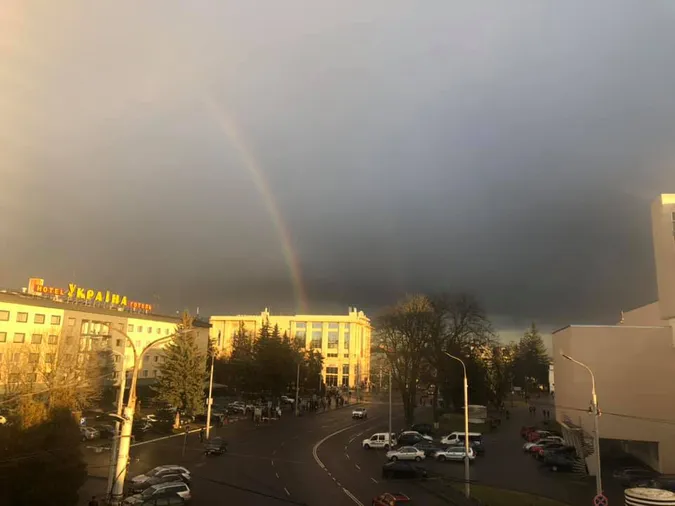 Лютнева веселка на Волині розмалювала небо (ФОТО)