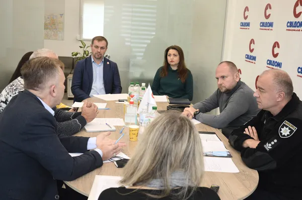 «Нас можуть чекати голодні бунти», – Надточій про карантин вихідного дня