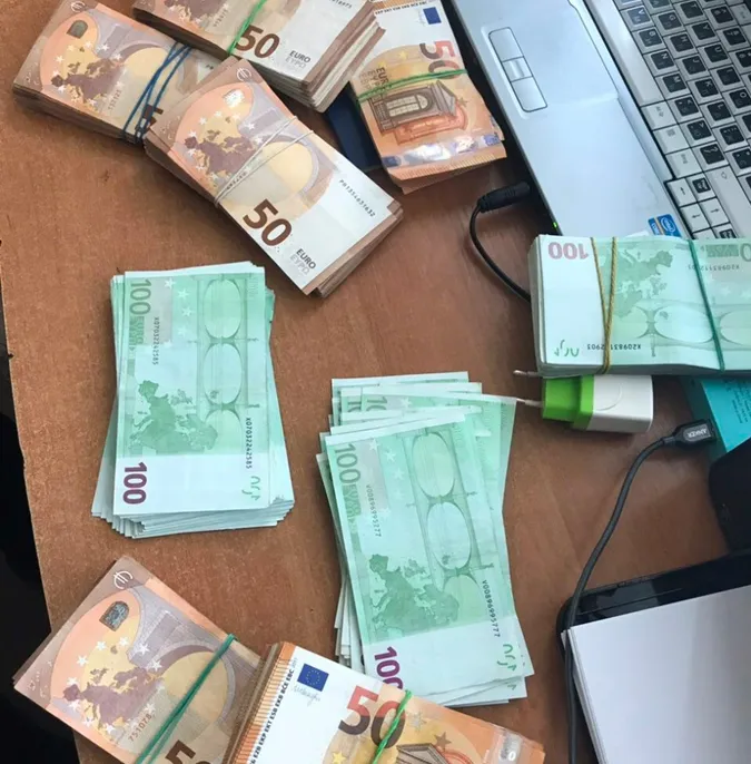 Через «Ягодин» намагалися провезти незадекларовані 30 тисяч євро