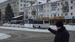 Водій може не встигнути загальмувати: що не так з переходом на Грушевського у Луцьку (відео)