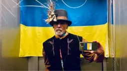Відомий німецький стиліст «засвітився» у жилетці від луцького бренду (фото)