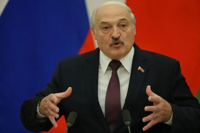 Без України: лукашенко склав свій список «недружніх країн»