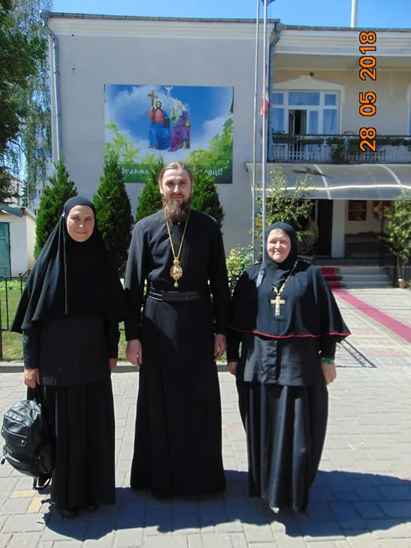 Про цнотливість, куріння та гріхи монахинь: відверта розмова з черницею з Волині