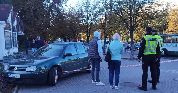 Встановили особу водійки, яка спричинила аварію на зупинці у Луцьку (фото)