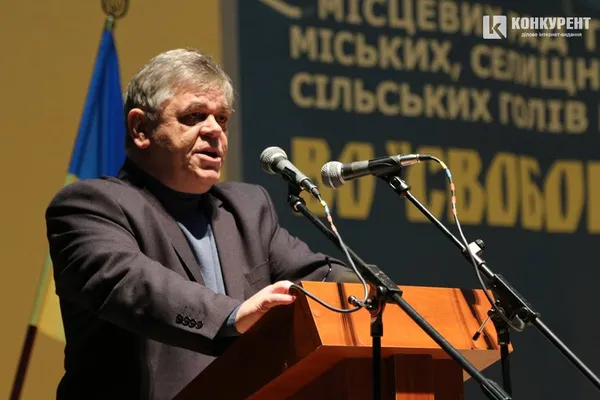 Млявий Порошенко, міністр-гопнік та піарщик-Міхо, - волинські політики про віп-скандал