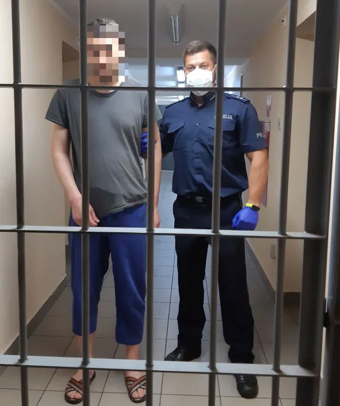 Знущався з матері й співмешканки: у Польщі затримали українця-дебошира