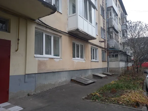 Як украсти підвал: у центрі Луцька «віджали» 170 квадратів пам'ятки (фото)