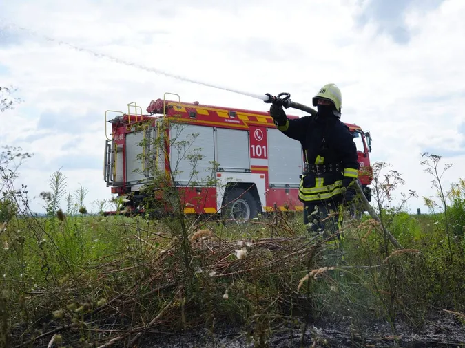 За добу на Волині спалахнули 4 пожежі на відкритих територіях – винних шукають (фото)