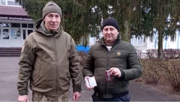 Воїну з Волині Анатолію Рудчику вручили медаль «Захисники Сходу» (фото)